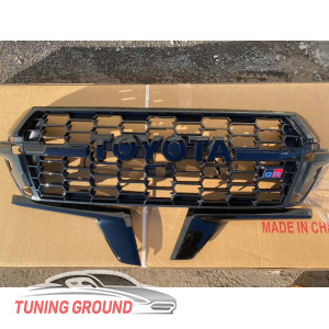 Решетка радиатора GR BLACK LED на Land Cruiser 200 2016+ NEW!