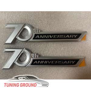 Шильдик на Land Cruiser 300 70thANNIVERSARY