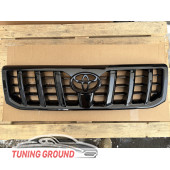 Решетка радиатора штатная черная Prado 120 2002-2009 год